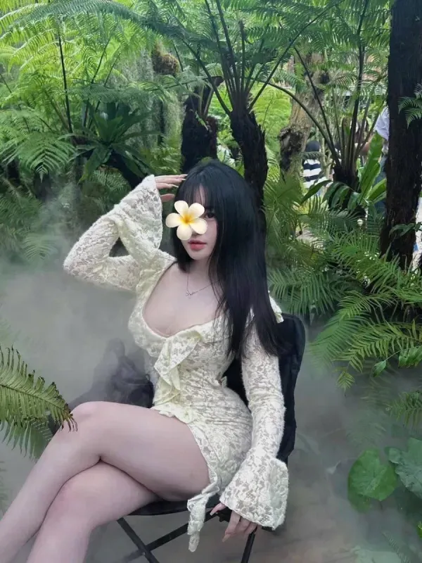 Quỳnh 2002  Nàng mơ của các anh - Gái gọi 777